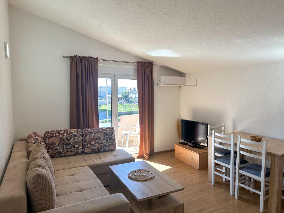 Jasmin Apartmani 巴尔 外观 照片