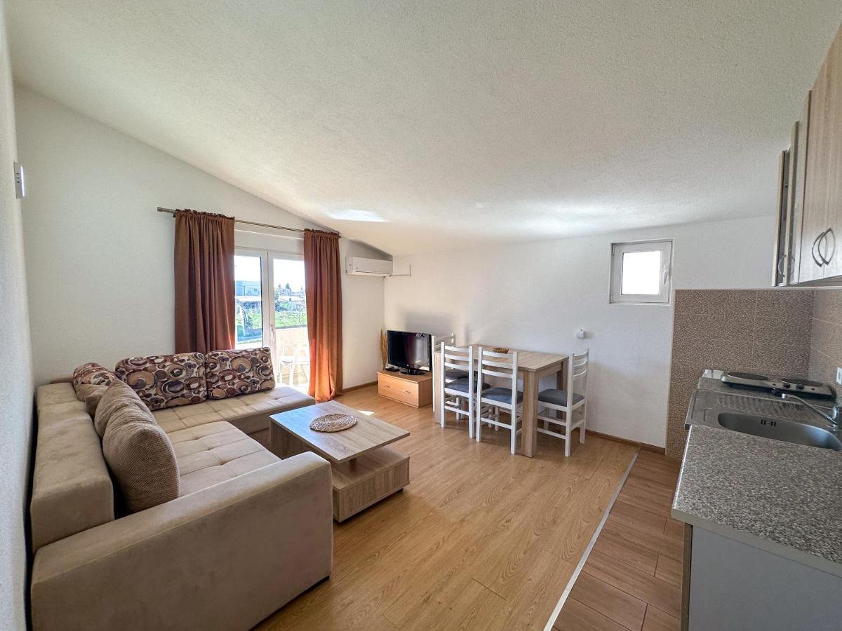 Jasmin Apartmani 巴尔 外观 照片